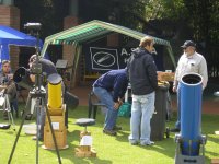 Johan Smit talking to a visitor